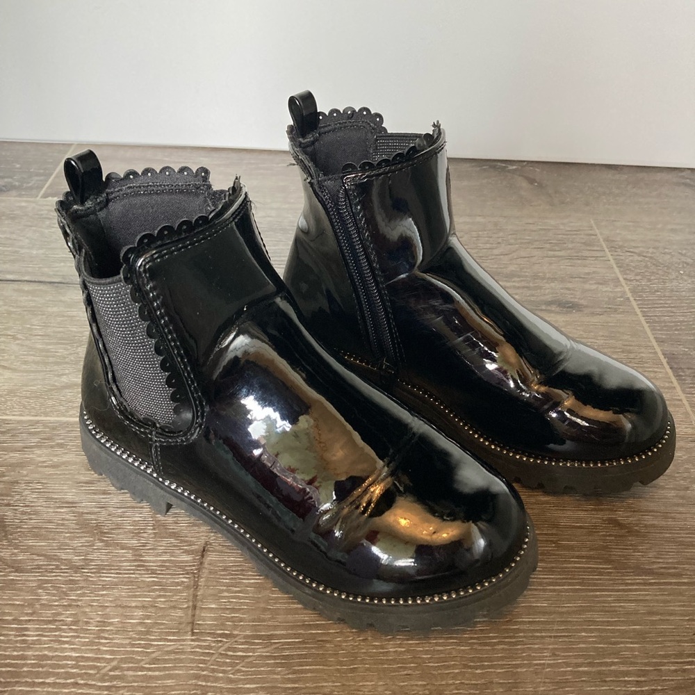 Pacifica booties